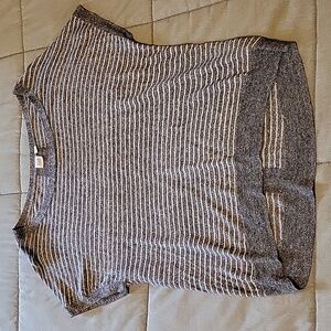 Women's GAP Loose Fitting Striped Top- size small